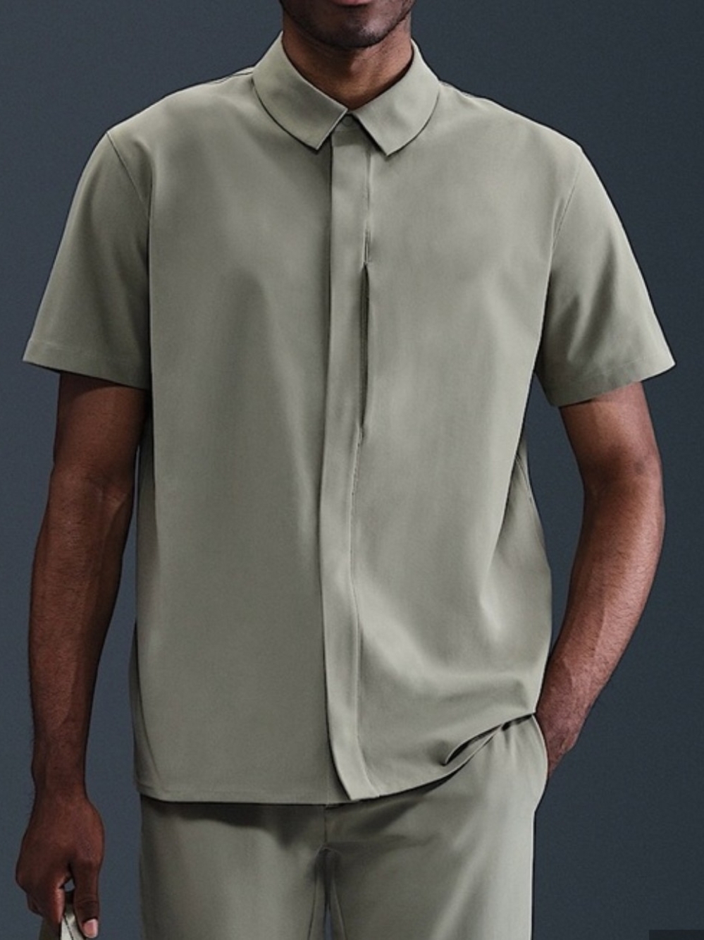 Nike 24.7 Mens Complete Outfit Medium Shirt/ 32x34 Pants